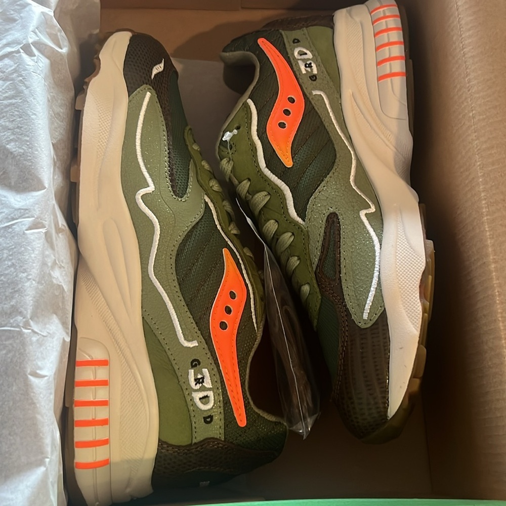 New SAUCONY 3D Grid Hurricane Tortoise Sneakers size 6 men’s or size 7.5 - Picture 4 of 6